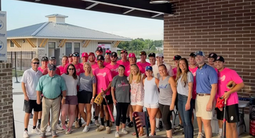 Employees of Carolina Bank with the Florence Flamingos baseball team. Group photo. 