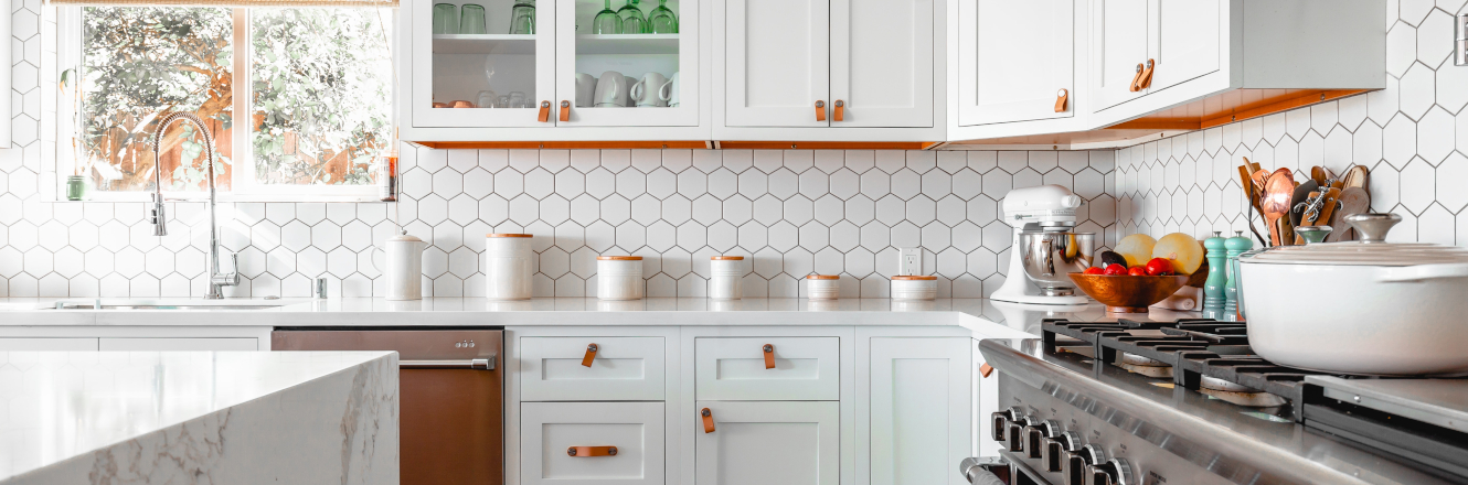 White Tiled Luxury Kitchen